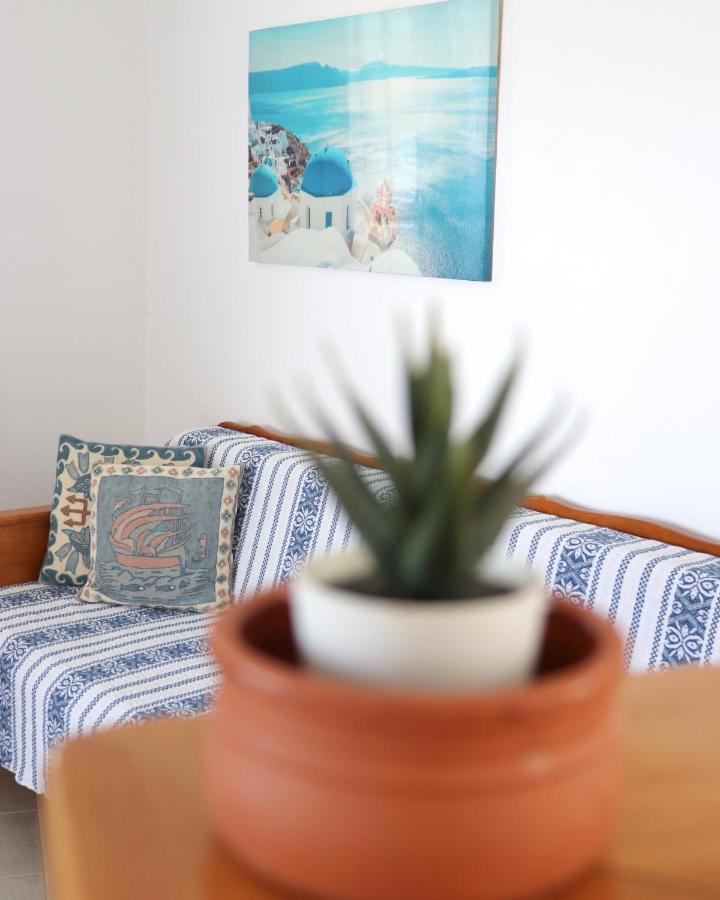 2 Ambelia Paradise Apartment Megalochori  Ngoại thất bức ảnh